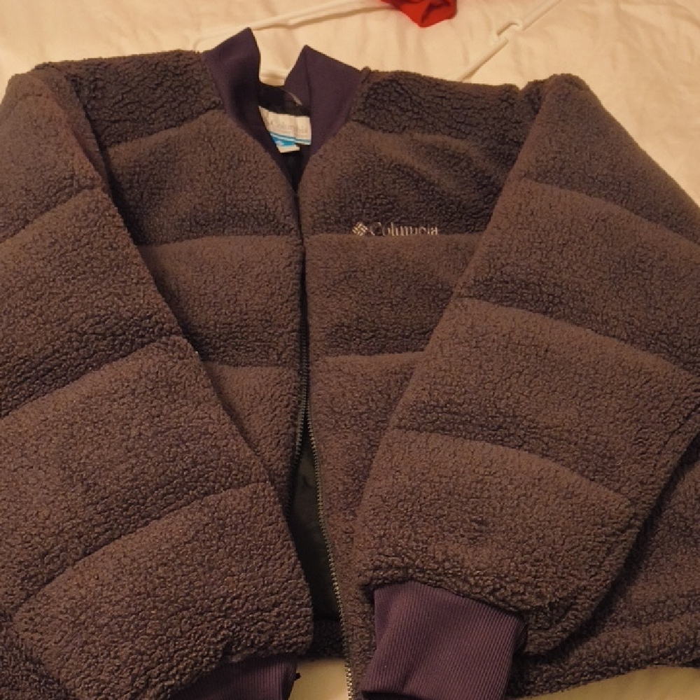 Women's Columbia XL Winter Sherpa/Down Puffer Jacket. DARK GREY/BLACK NOT PURPLE